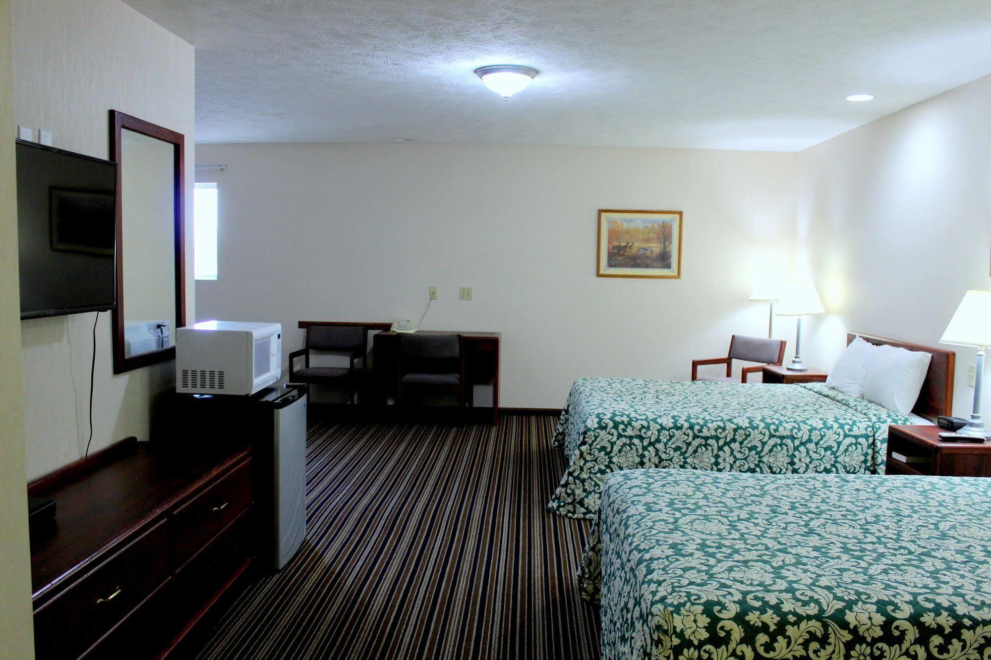 Desoto Inn & Suites Missouri Valley Exterior photo